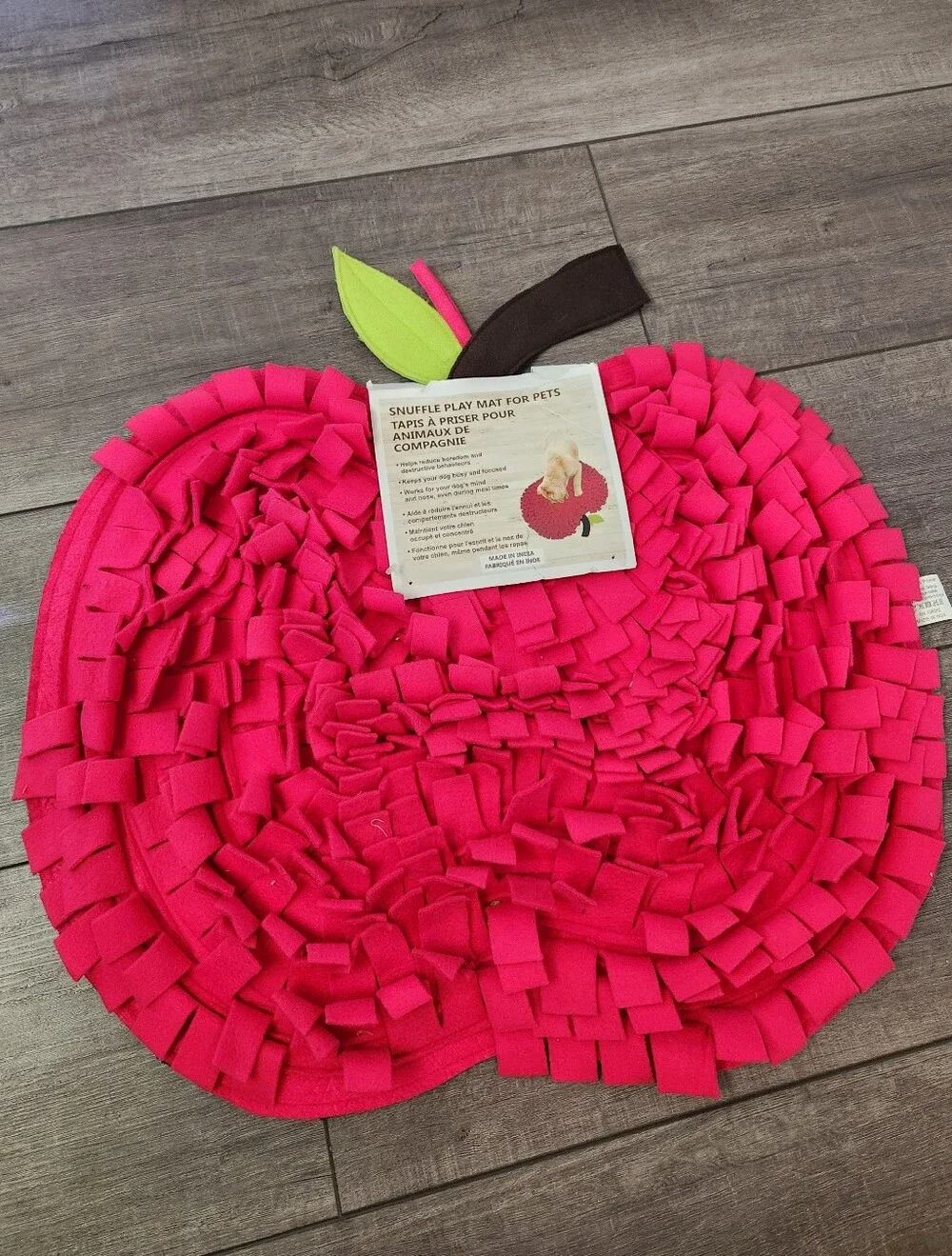 Snuffle Paly Mats for Pets Apple or Avocado NWT